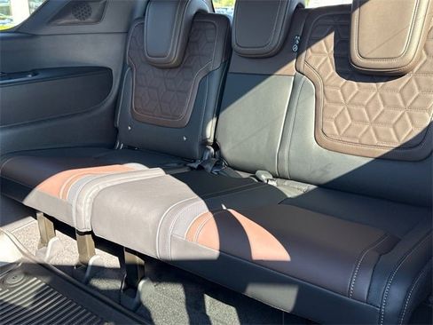 New 2026 Nissan Armada Platinum w/ Convenience Package image 18