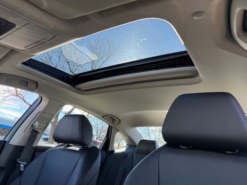 Certified 2025 Honda Accord Touring image 31