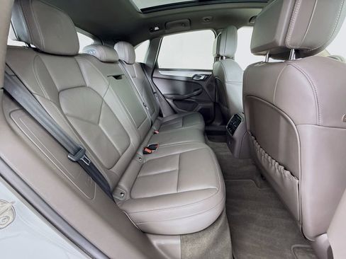 Certified 2023 Porsche Macan Turbo AWD/4WD image 30