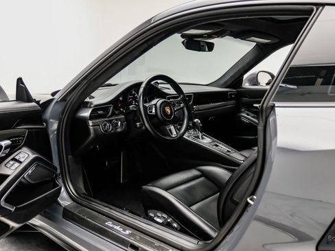 Used 2017 Porsche 911 Turbo S AWD/4WD image 40