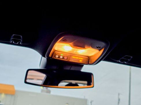 Used 2024 Chevrolet Colorado Z71 w/ Z71 Convenience Package 2 image 37