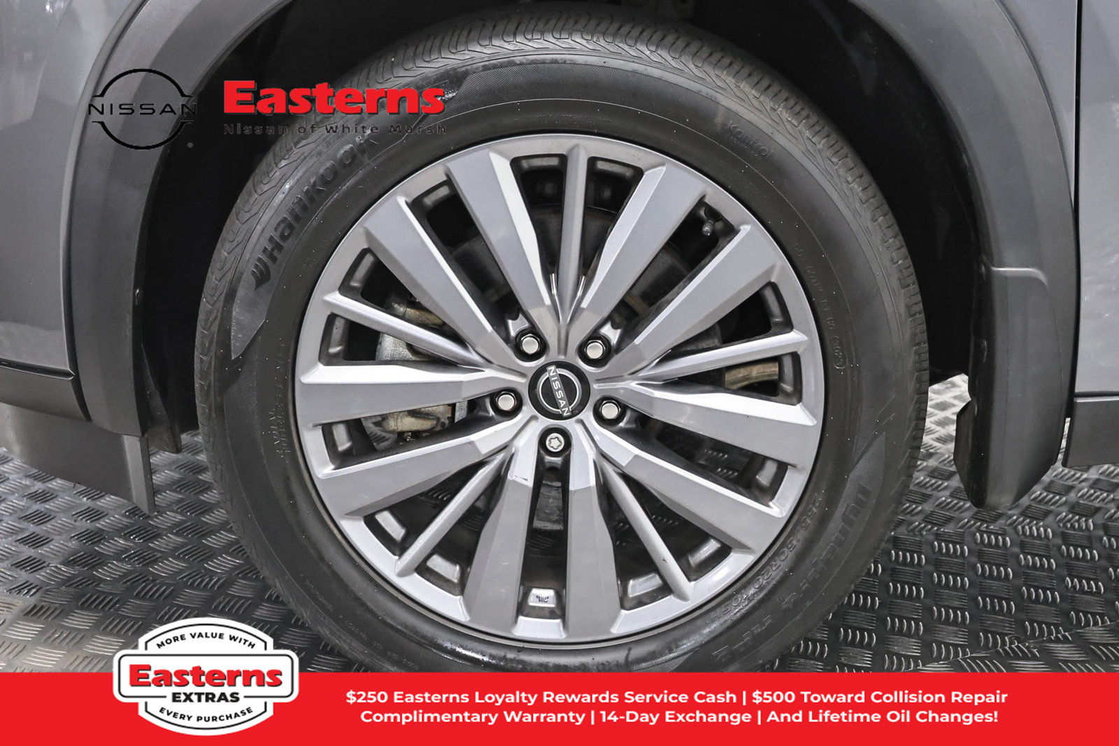 Used 2024 Nissan Pathfinder SL w/ SL Premium Package AWD/4WD image 31