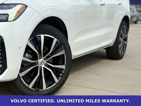 Certified 2023 Volvo XC60 B5 Plus w/ Climate Package image 9