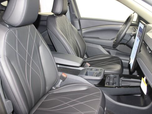 New 2025 Ford Mustang Mach-E Select RWD image 24