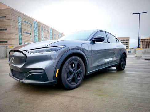 Used 2021 Ford Mustang Mach-E Select w/ Comfort/Technology Package image 1