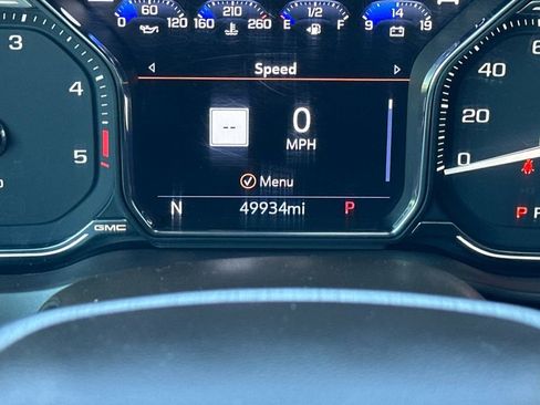 Used 2022 GMC Sierra 2500 Denali w/ Denali Ultimate Package AWD/4WD image 25