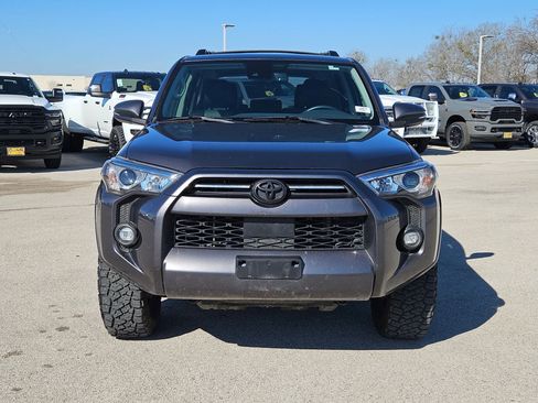 Used 2021 Toyota 4Runner SR5 Premium w/ Moonroof Package image 8