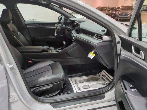 Certified 2022 Kia K5 GT-Line AWD/4WD image 9