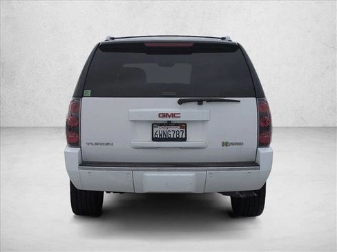 Used 2012 GMC Yukon Denali image 6