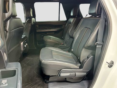 Used 2022 Ford Expedition Max Platinum AWD/4WD image 26
