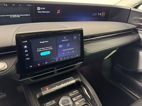 New 2026 Lincoln Nautilus Premier w/ Equipment Group 102A image 31