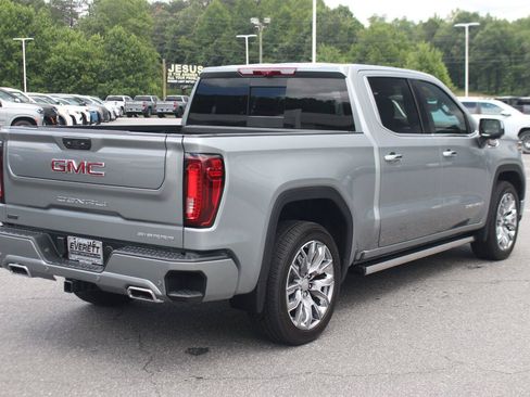Used 2026 GMC Sierra 1500 Denali AWD/4WD image 7
