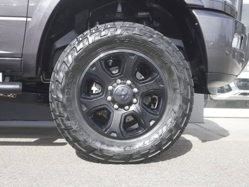 Used 2018 RAM 2500 Laramie w/ Sport Appearance Group image 33