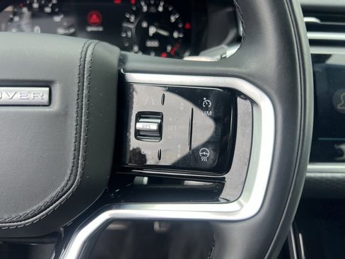 Certified 2023 Land Rover Range Rover Velar R-Dynamic S image 21