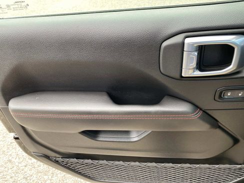 Certified 2021 Jeep Gladiator Rubicon image 24