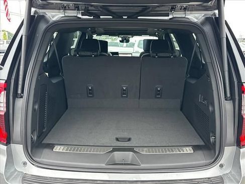 New 2026 GMC Yukon XL Denali w/ Denali Reserve Package AWD/4WD image 11