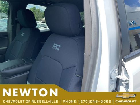 Used 2024 GMC Canyon Elevation w/ Trailering Package AWD/4WD image 5