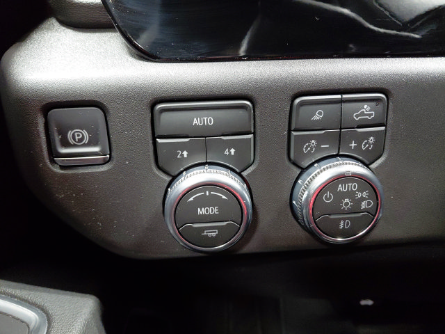 Used 2026 GMC Sierra 1500 SLT AWD/4WD image 45