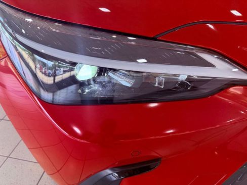 Used 2025 Lexus NX 250 FWD w/ Towing Package (2000 Lbs) image 15