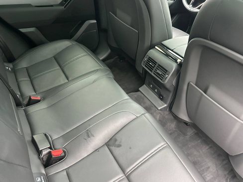 Certified 2025 Land Rover Range Rover Velar S AWD/4WD image 33