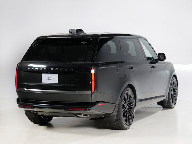 New 2026 Land Rover Range Rover Long Wheelbase SE AWD/4WD image 2