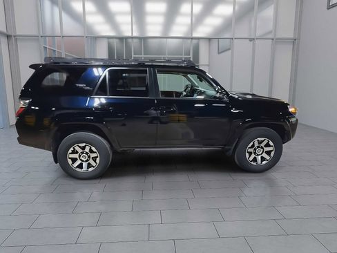 Used 2023 Toyota 4Runner TRD Off-Road Premium w/ Moonroof Package AWD/4WD image 9