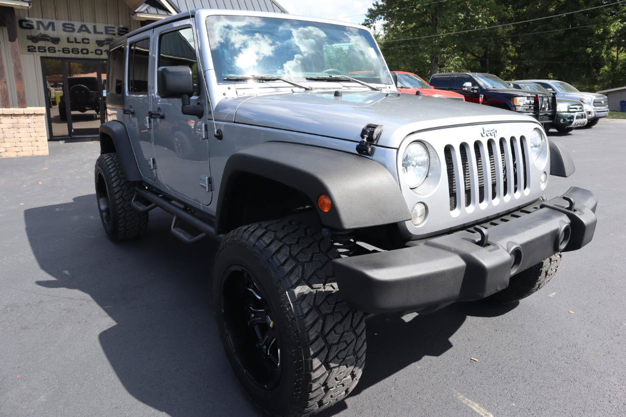 Used 2016 Jeep Wrangler Unlimited Sport AWD/4WD image 3