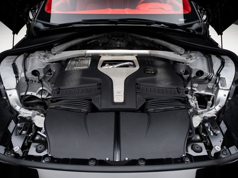 Used 2022 Aston Martin DBX AWD/4WD image 74