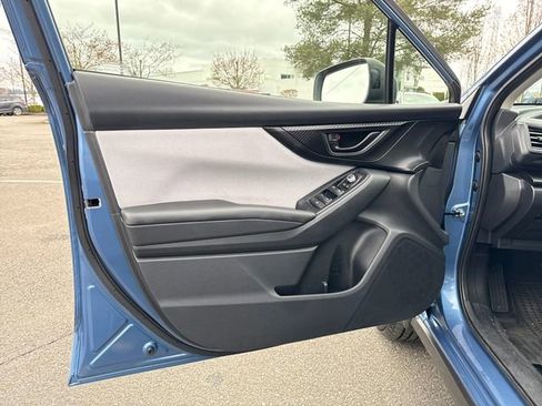 Used 2021 Subaru Crosstrek 2.0i Premium w/ Moonroof Package image 17