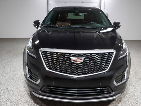 Used 2021 Cadillac XT5 Premium Luxury image 4
