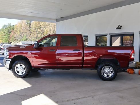 Used 2023 RAM 3500 Tradesman image 2