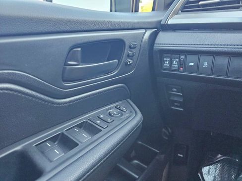 Used 2025 Honda Odyssey EX-L image 31