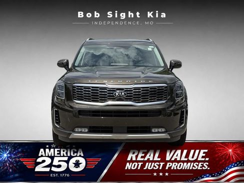 Used 2020 Kia Telluride SX w/ SX Prestige Package AWD/4WD image 16