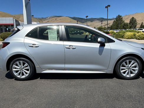 Certified 2023 Toyota Corolla SE FWD image 2