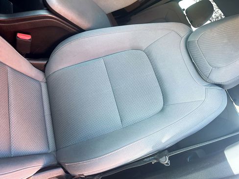 Used 2017 Chevrolet Colorado W/T w/ WT Convenience Package image 18