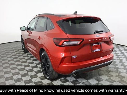 Certified 2023 Ford Escape ST-Line Elite AWD/4WD image 7