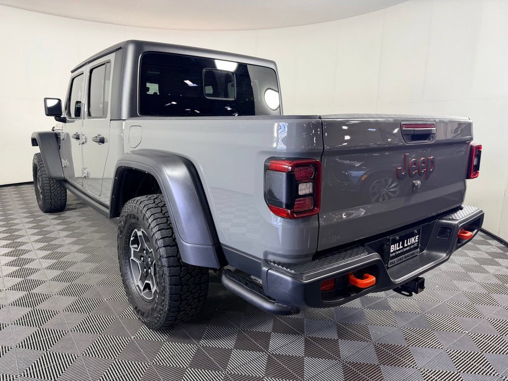 Used 2023 Jeep Gladiator Mojave w/ LED Lighting Group AWD/4WD image 10