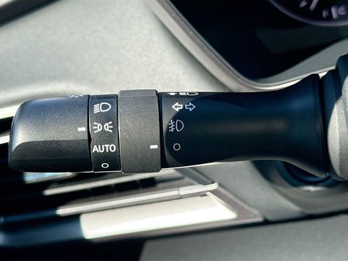 Used 2024 Subaru Outback Touring XT image 16