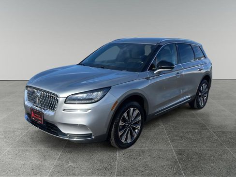 Certified 2022 Lincoln Corsair Reserve image 3