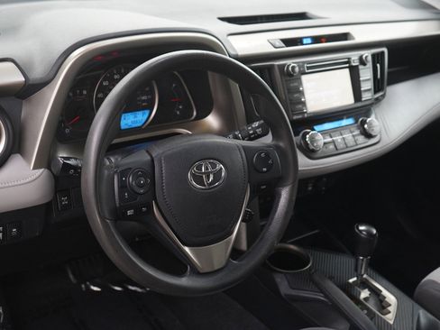 Used 2015 Toyota RAV4 XLE AWD/4WD image 20