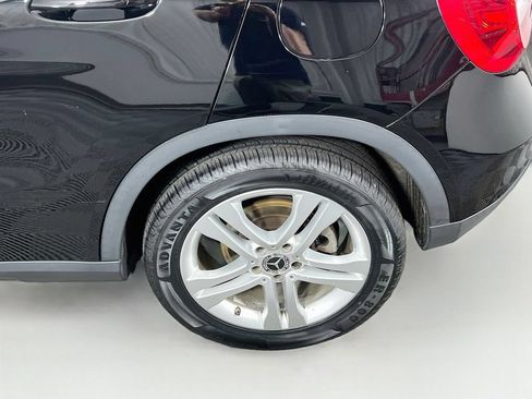 Used 2020 Mercedes-Benz GLA 250 4MATIC image 25