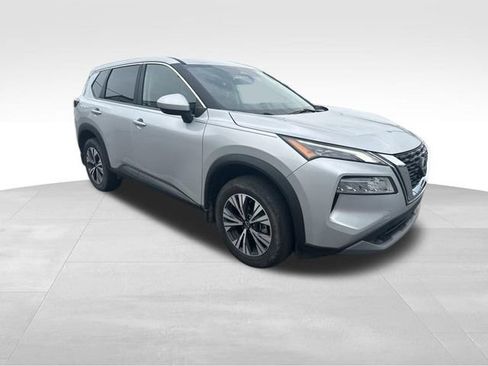 Used 2023 Nissan Rogue SV AWD/4WD image 8