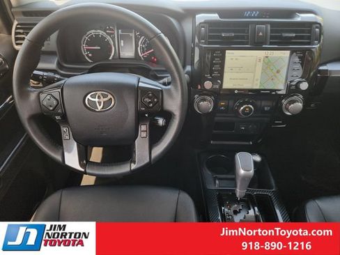 Used 2024 Toyota 4Runner TRD Off-Road Premium w/ Moonroof Package AWD/4WD image 28