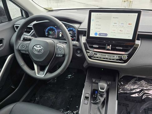 Used 2026 Toyota Corolla Cross XLE w/ Convenience Package image 10