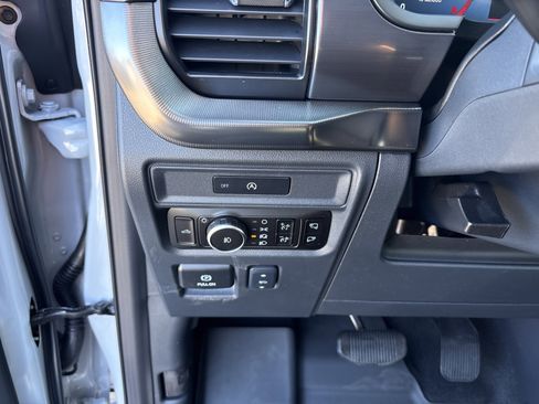 New 2025 Ford F150 Lariat w/ Equipment Group 501A Mid image 28