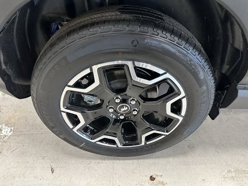 Used 2025 Ford Bronco Sport Outer Banks w/ Outer Banks Tech Package+ image 25