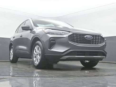 Used 2025 Ford Escape Active AWD/4WD image 51