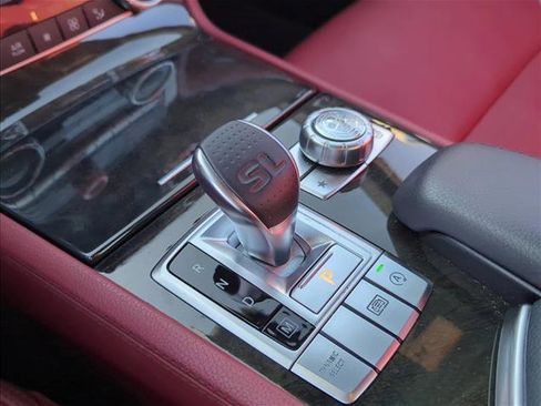 Used 2018 Mercedes-Benz SL 550 image 19