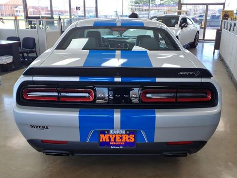 Used 2023 Dodge Challenger SRT Hellcat RWD image 7