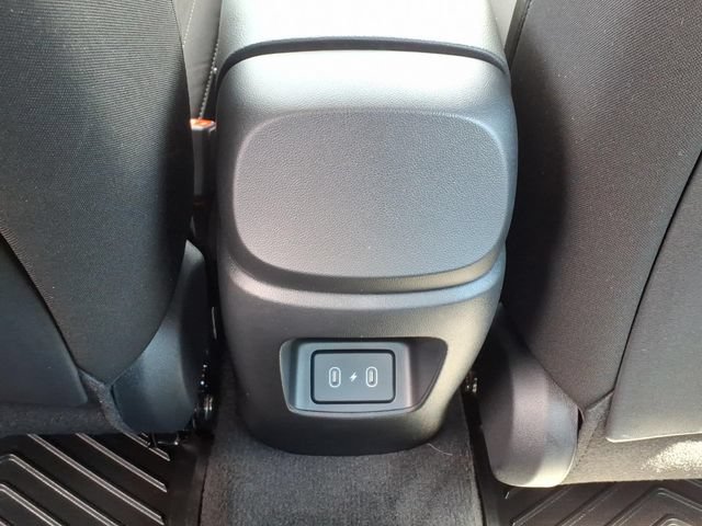 Used 2026 Hyundai Elantra Hybrid FWD image 16